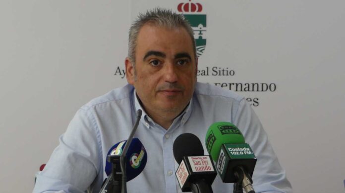 El PSOE de San Fernando de Henares acusa al PP local de desinformar sobre la situación de la plaza de España