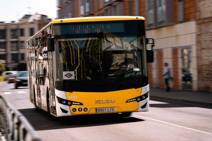 San Fernando de Henares reclama el refuerzo de la línea de autobús especial (SE) que cubre el trayecto de la Línea 7B de Metro