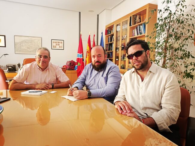 El alcalde de San Fernando de Henares se reúne con la ONCE para avanzar en proyectos de inclusión y accesibilidad