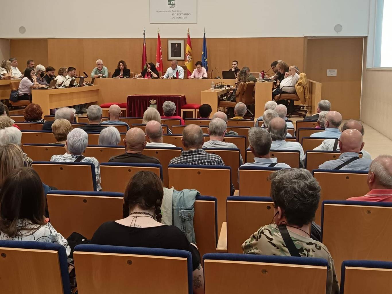 El Pleno aprueba una proposición en defensa de la sanidad pública sin el PP