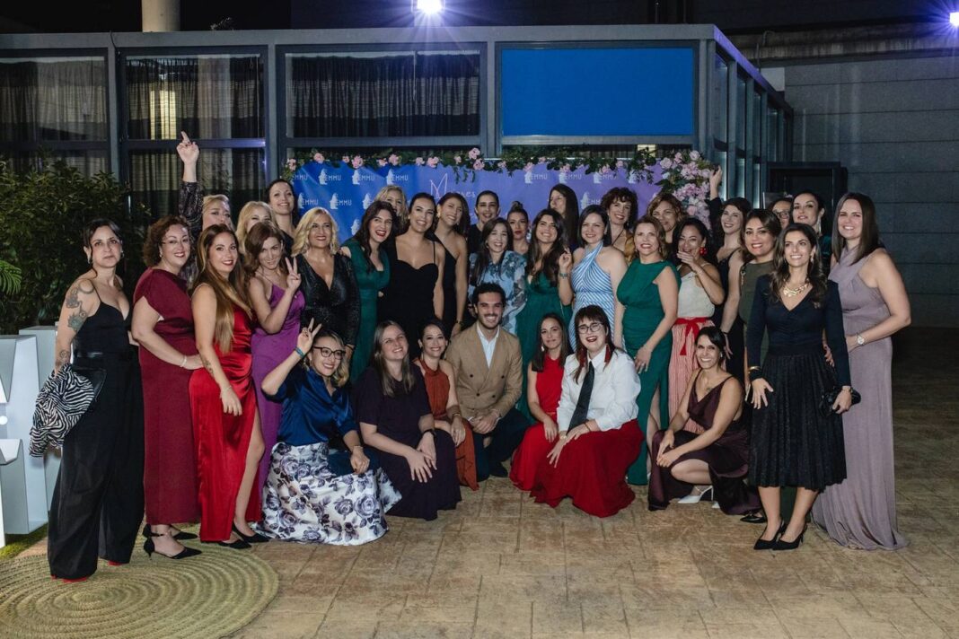 EMMU reconoce el compromiso institucional y empresarial con el emprendimiento femenino en su Gala 2026 - imagen 1